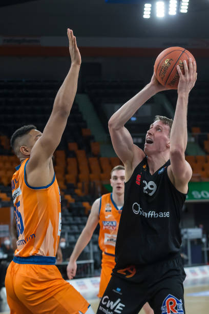 的比赛中数 的比赛中数