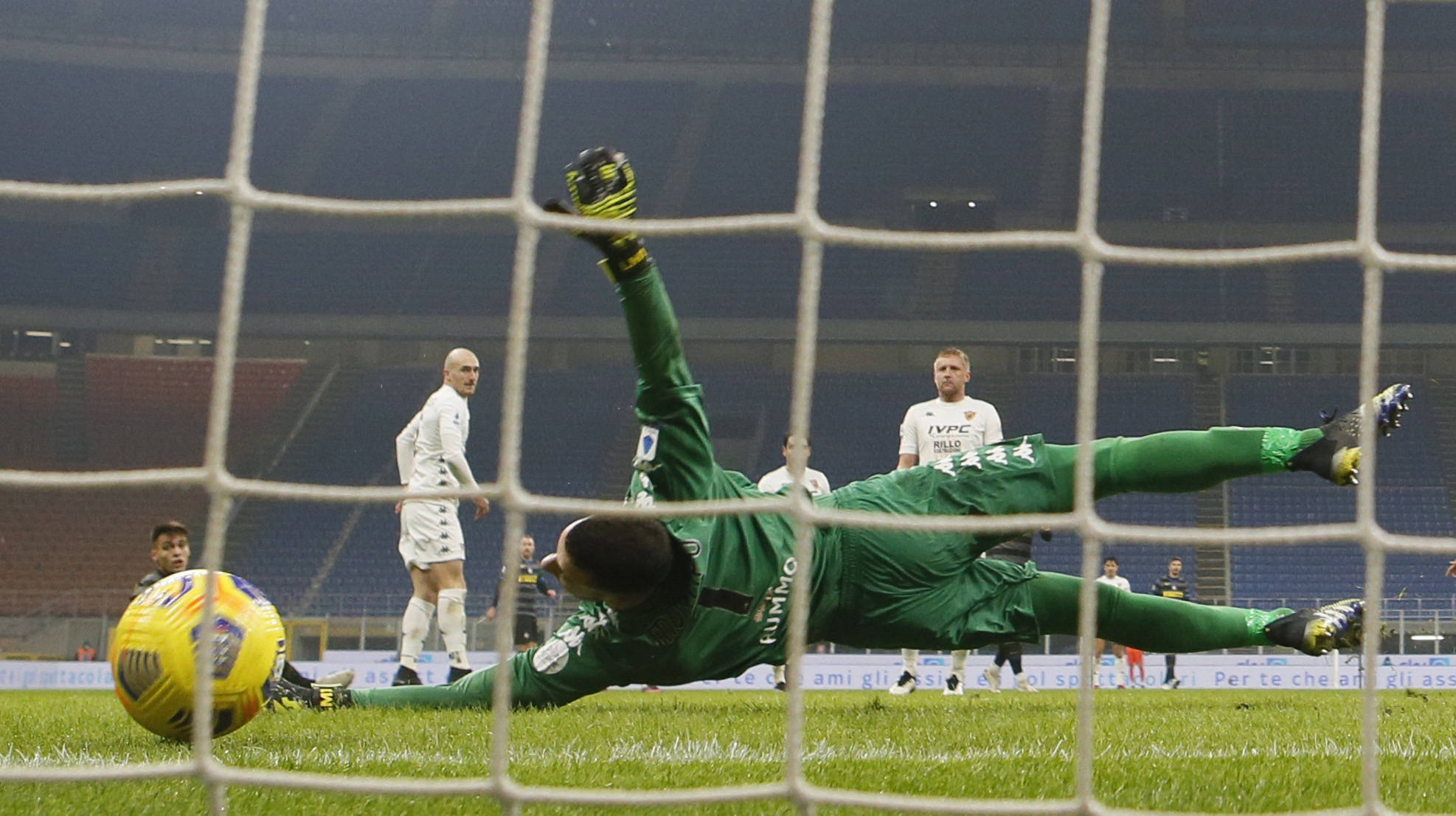 与管理层理 与管理层理