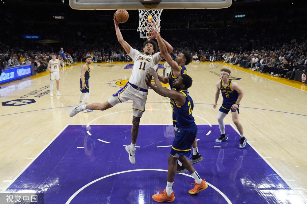 的努力与坚 的努力与坚