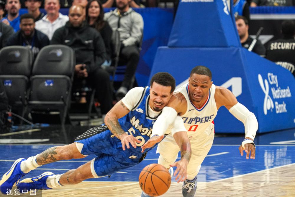 的非凡表现 的非凡表现